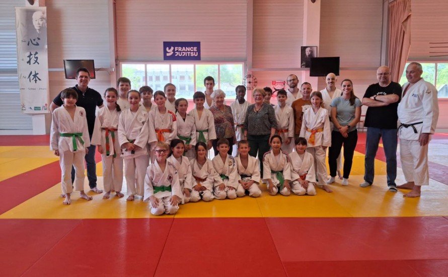Judo avec le Village Alzheimer - Henri-Emmanuelli